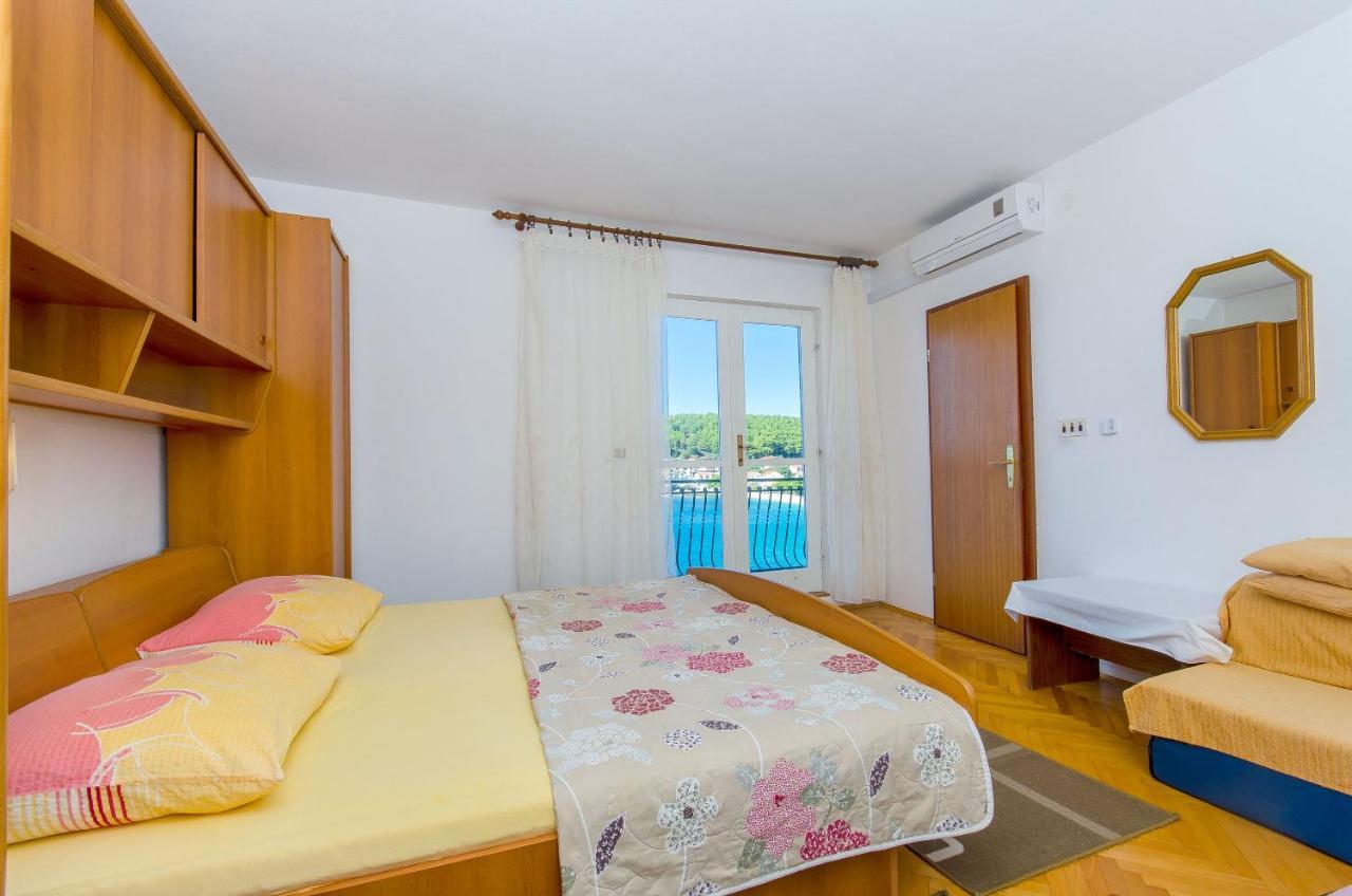 Apartments Moloco Дрвеник Екстериор снимка