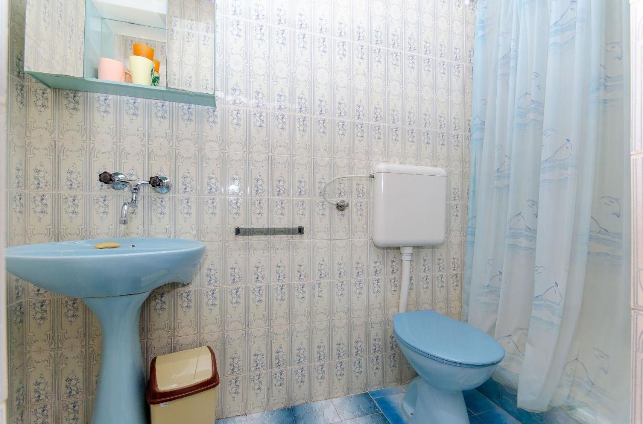 Apartments Moloco Дрвеник Екстериор снимка